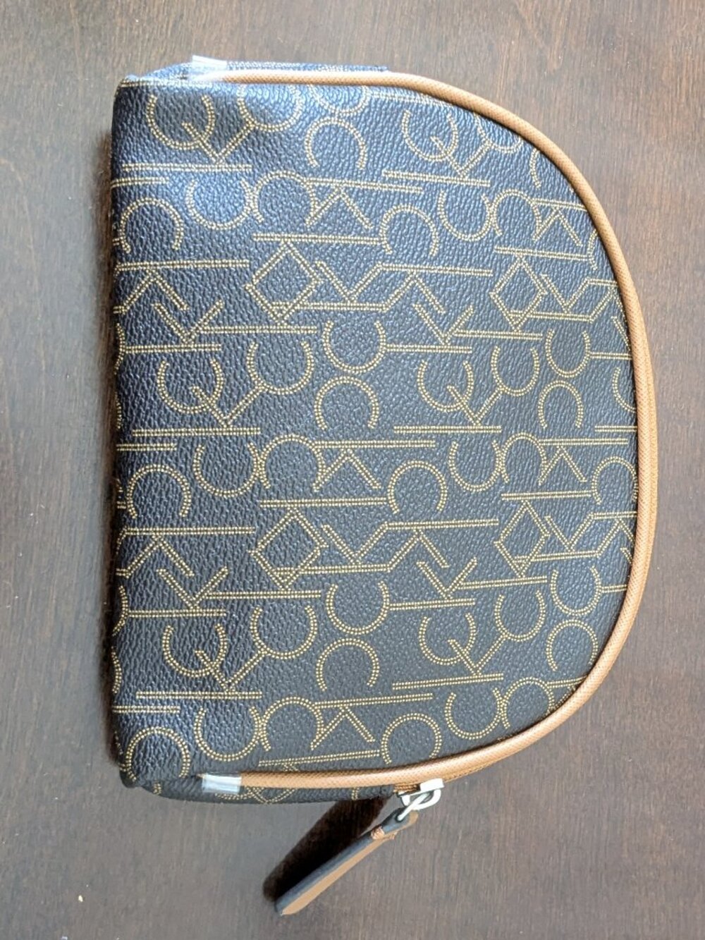 Calvin Klein Women’s Logo Zip Coin  Wallet  .